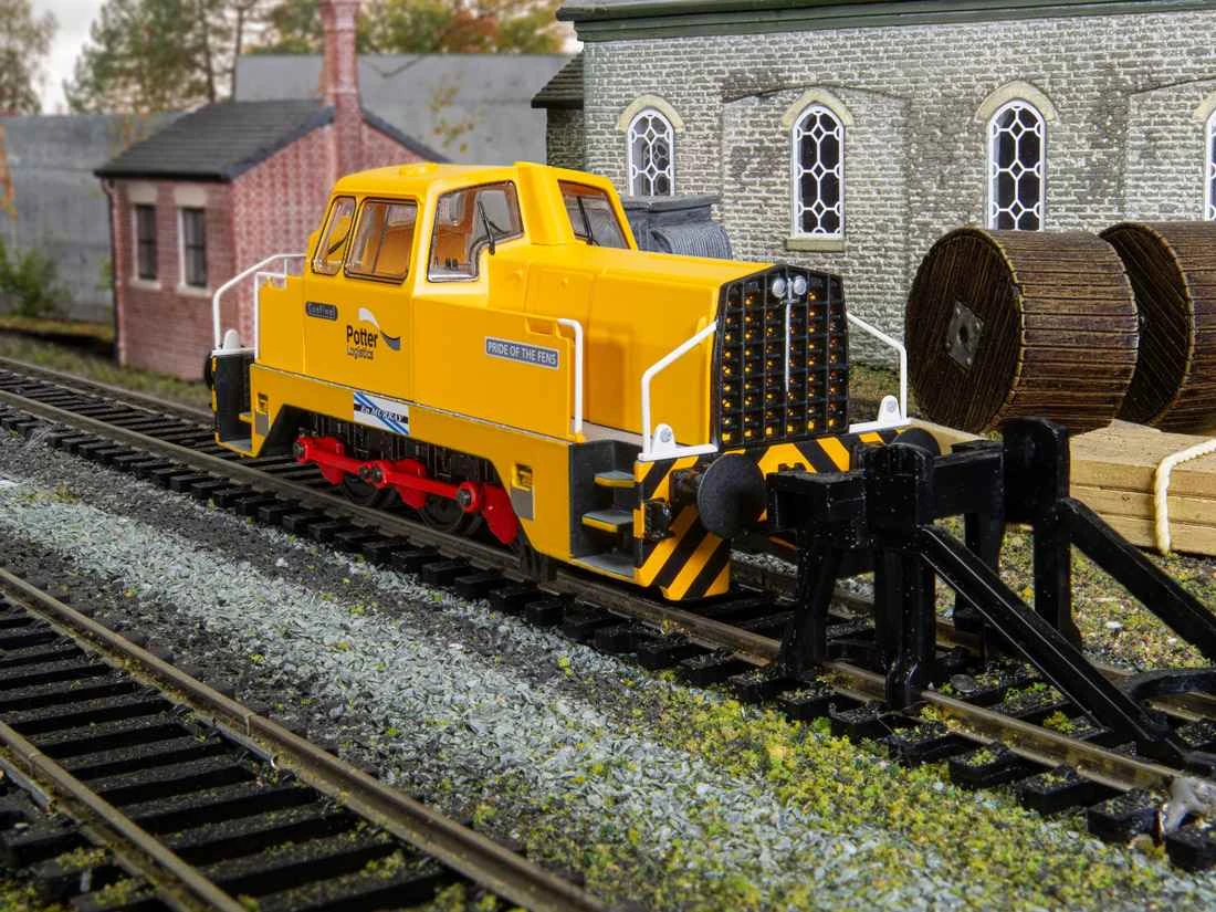 Hornby R30307 Diesellok Sentinel Pride Of The Fens Potter Logistics Spur 00 6 Hornby R30307 Diesellok Sentinel Pride Of The Fens Potter Logistics Spur 00 – Bild 6