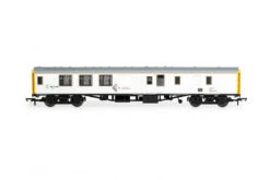Hornby R40213 Personenwagen Mk1 BSK Staff Coach BDC 977165 Balfour Beatty Spur 00